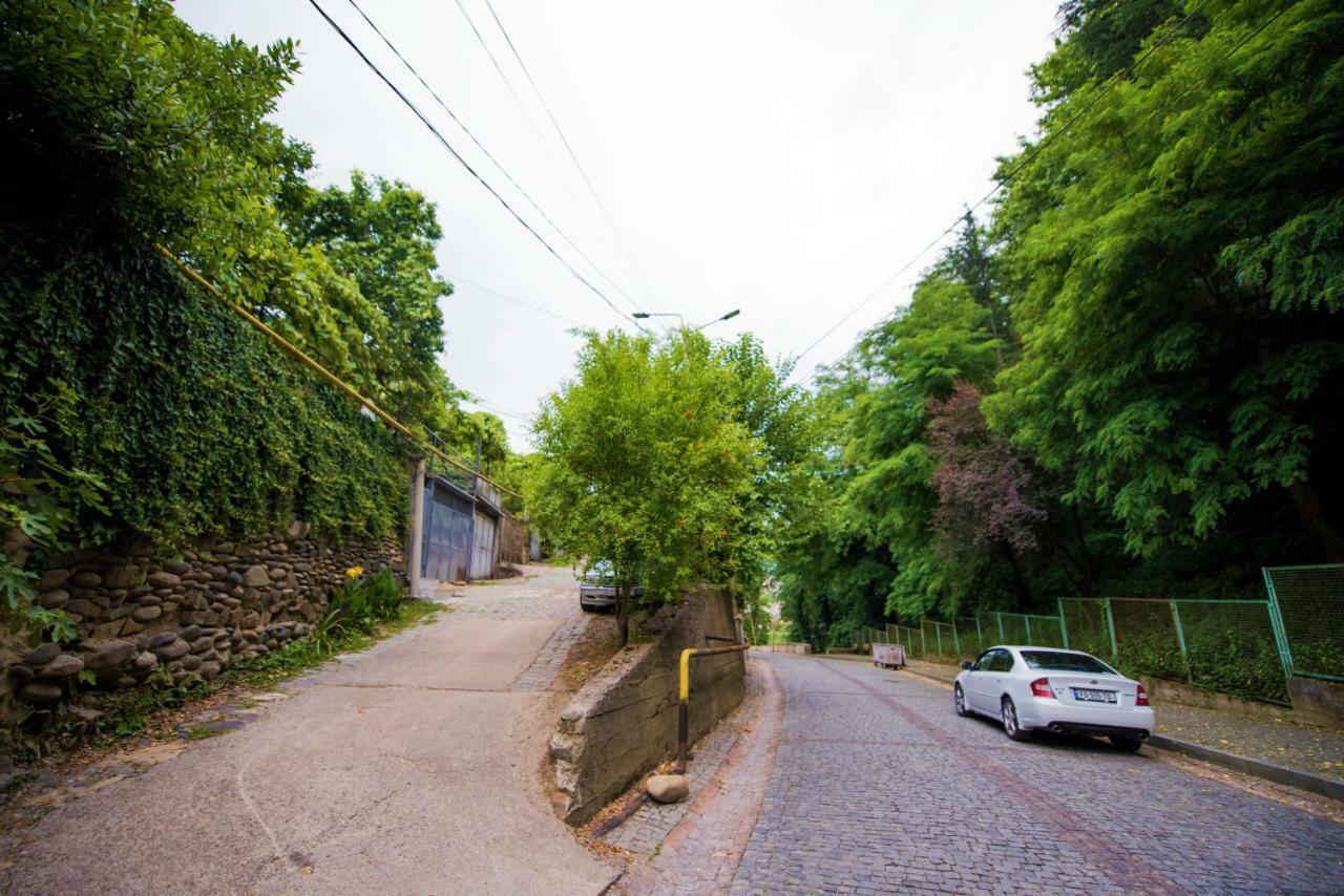 A.G'S Guest House Kutaisi Exterior foto